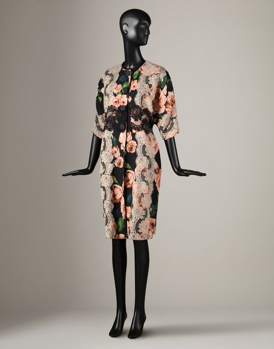 ROSE PRINT AND LACE WRAP COAT (WOMANS)